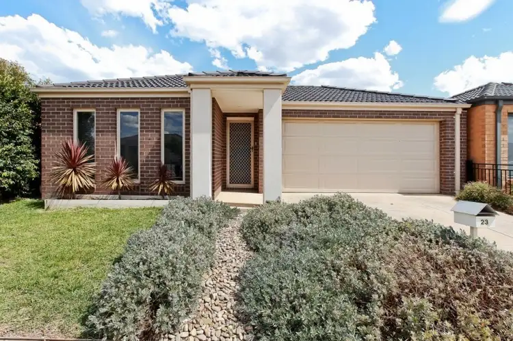 23 Blue Jay Crescent, Tarneit VIC 3029