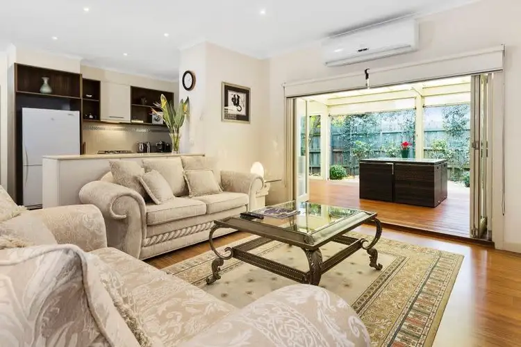2/1 Jordan Street, Ashwood VIC 3147