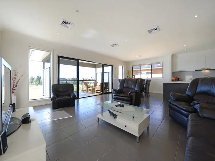 Sixth view of Homely house listing, 9 Craven Court, Sandhurst VIC 3977