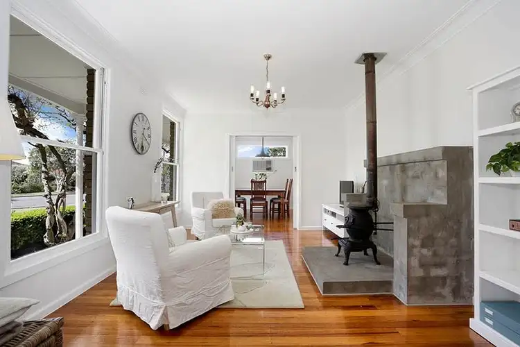 Second view of Homely house listing, 8 Lotus Crescent, Mulgrave VIC 3170