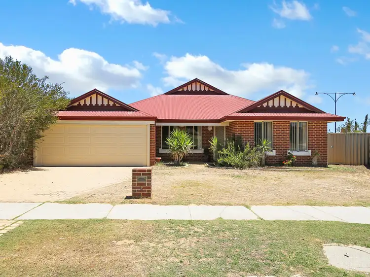 2 Shepperton Drive*, Butler WA 6036