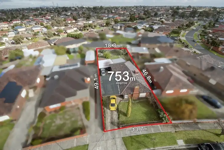 Second view of Homely house listing, 5 Bruce Street, Lalor VIC 3075
