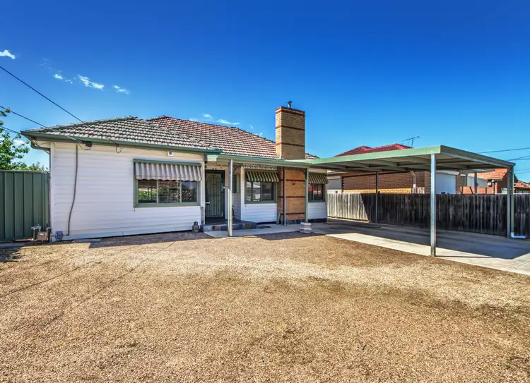 38 Walmer Avenue, St Albans VIC 3021