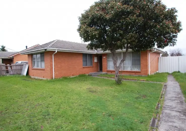 Second view of Homely house listing, 5 Lalor Street, Dallas VIC 3047