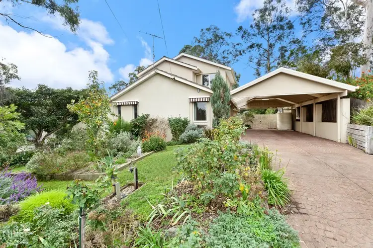 14 Bible Street, Eltham VIC 3095