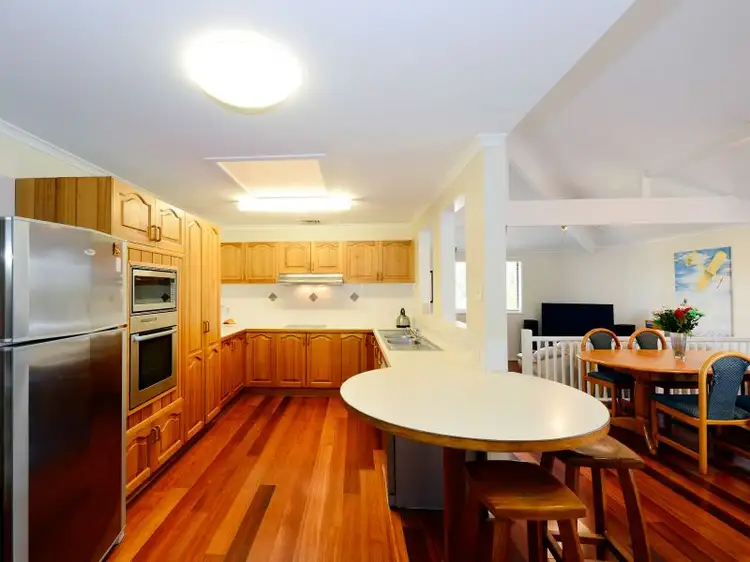 Third view of Homely house listing, 5 Gon Chee Court, Carindale QLD 4152