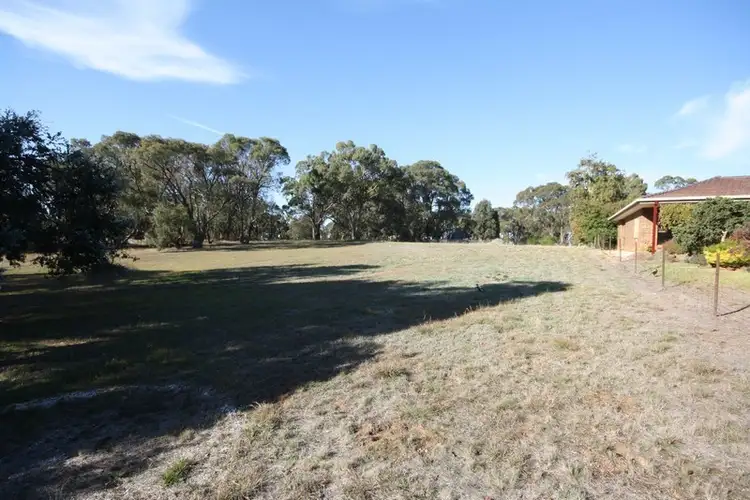 3 Olinda Street, Beaufort VIC 3373