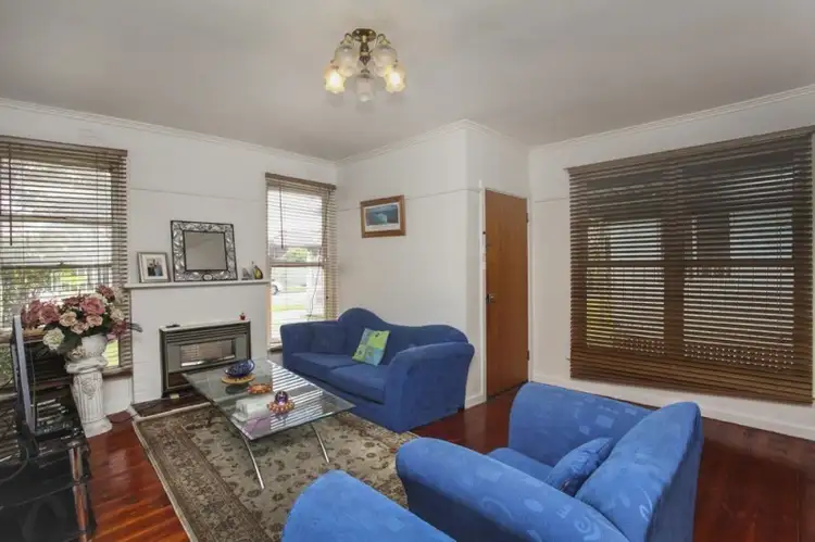 Second view of Homely house listing, 37 Heather Court, Glenroy VIC 3046