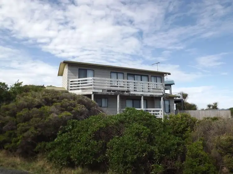 24 VIMINARIA RD, Harmers Haven VIC 3995