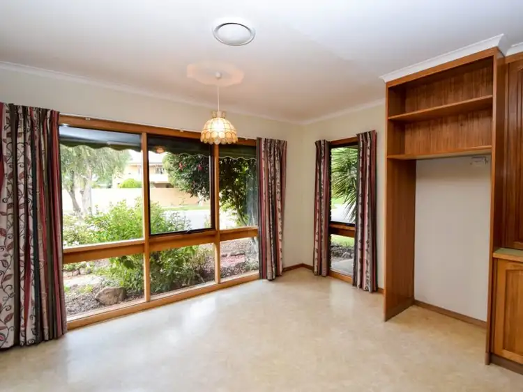 Third view of Homely house listing, 5 Froh Court, Wangaratta VIC 3677