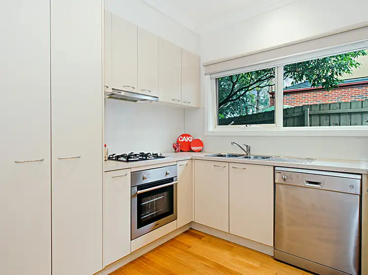 Fourth view of Homely townhouse listing, 2/24 Forster Street, Mitcham VIC 3132