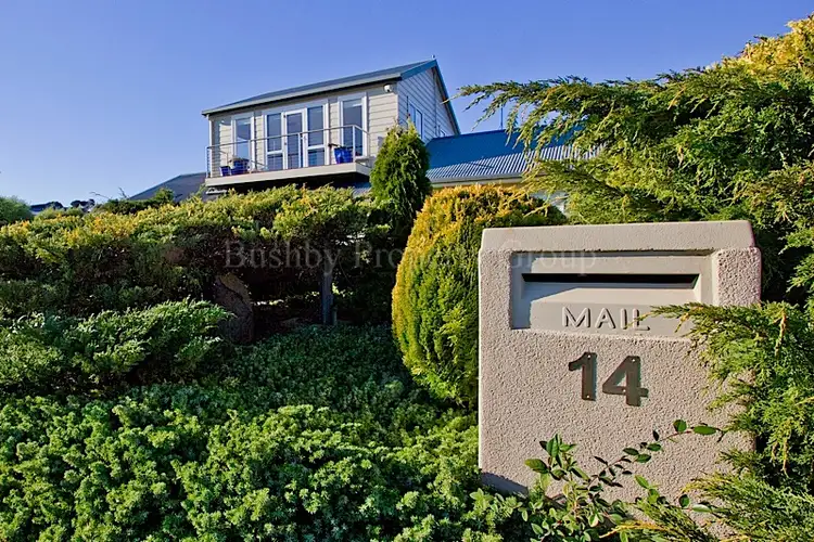 14 Lagoon Beach Road, Low Head TAS 7253