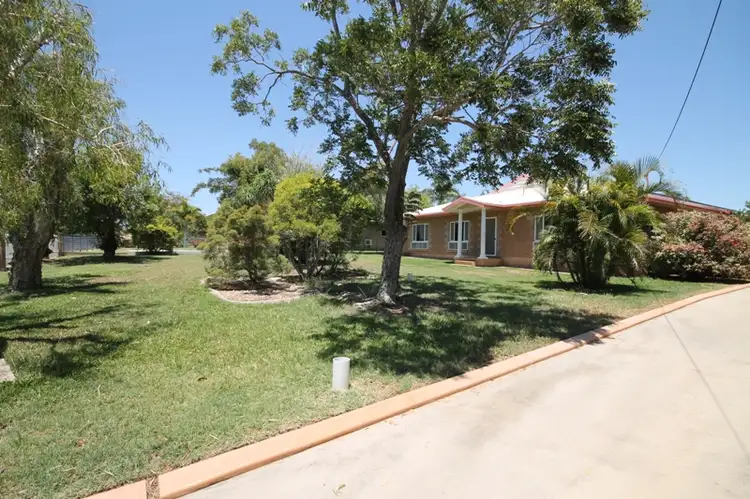 12 LISTER STREET, Mosman Park QLD 4820