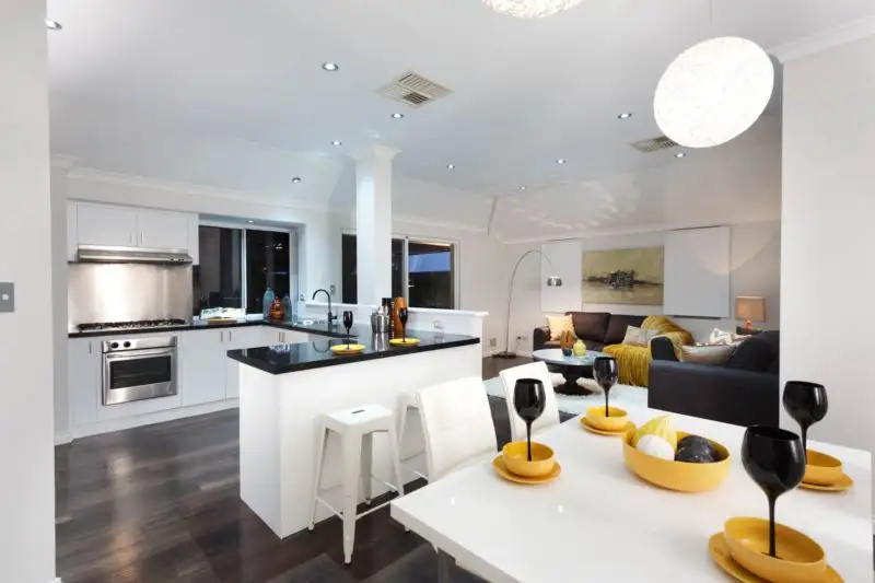 Main view of Homely house listing, 5/25 Ellesmere Circuit, Success WA 6164