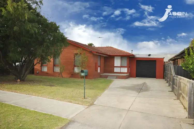 5 Brunton Crescent, Tullamarine VIC 3043