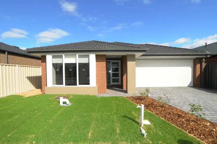 Main view of Homely house listing, 33 Joyce Way, Wangaratta VIC 3677