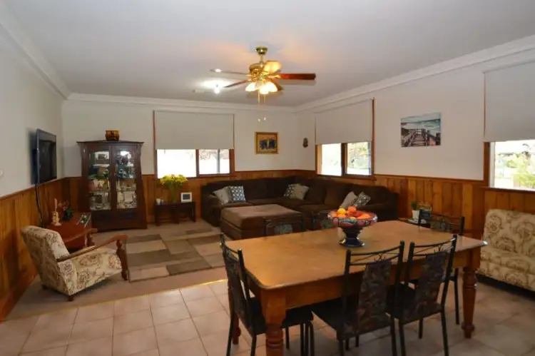 Fourth view of Homely house listing, 10 Steane Street, Wangaratta VIC 3677