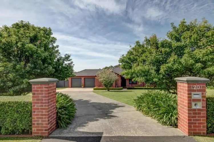 20 Clarke Street, Koroit VIC 3282