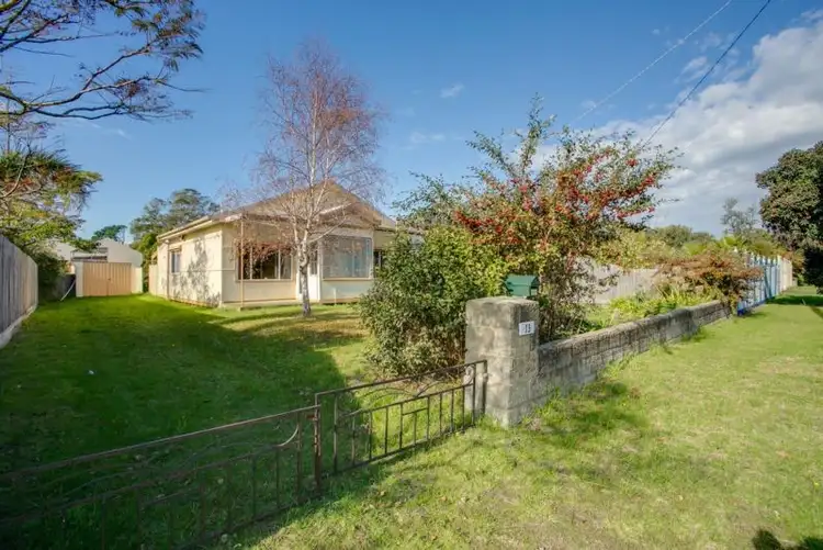 13 Park Avenue, Rosebud West VIC 3940