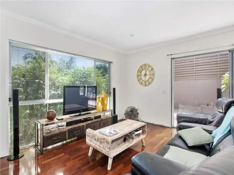Sixth view of Homely house listing, 2/131 Falconer Street, Southport QLD 4215