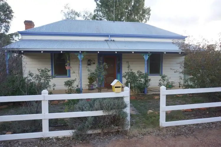 71 Newcastle Street, York WA 6302