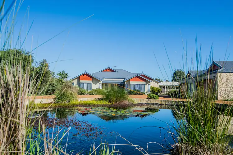 115 Tuart Road, Oakford WA 6121