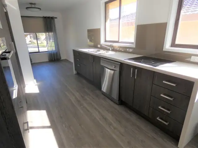 12 Dalvern Close