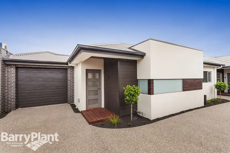 Main view of Homely house listing, 2/56 Eames Avenue, Brooklyn VIC 3012