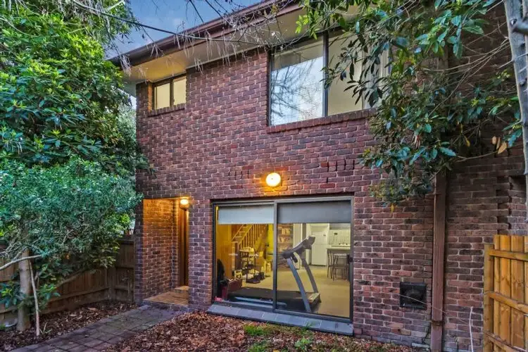 1/15 Ashted Road, Box Hill VIC 3128