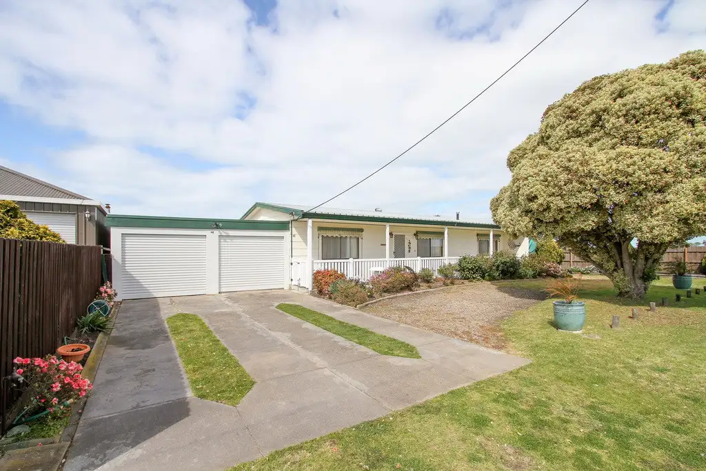 Main view of Homely house listing, 42 Ellen Avenue, Seaspray VIC 3851