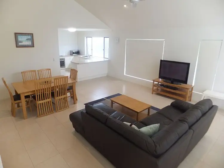 Fourth view of Homely unit listing, 2/23 Barramundi Drive, Woodgate QLD 4660