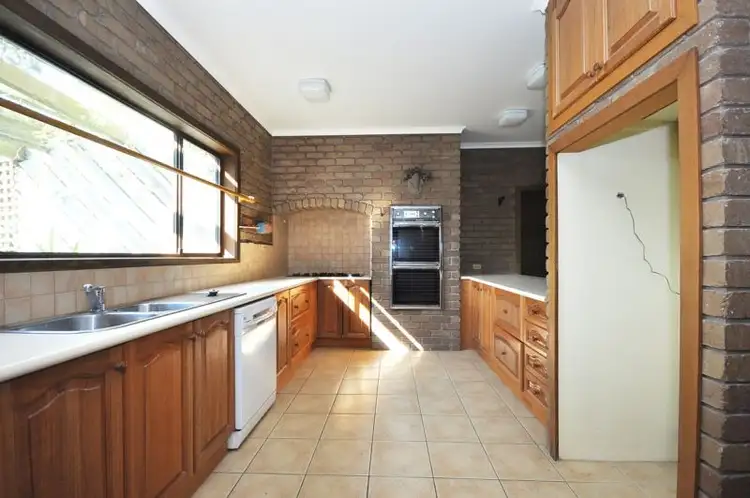 Fifth view of Homely house listing, 27 Coopers Hill Drive, Westmeadows VIC 3049