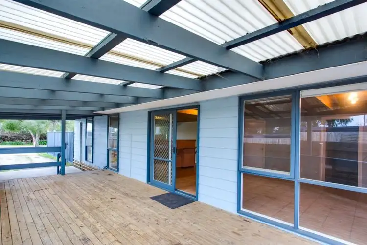 65 Swans Way, Rosebud West VIC 3940