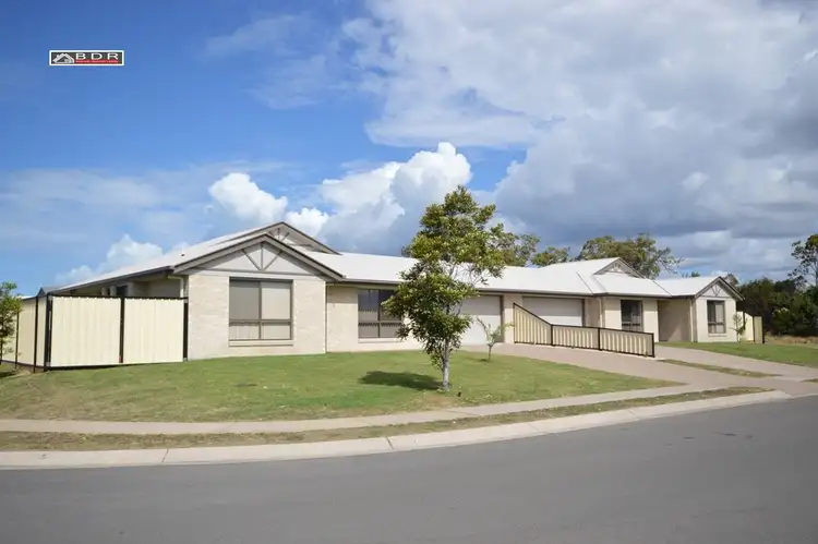 1/1 Lucas Dr, Burrum Heads QLD 4659