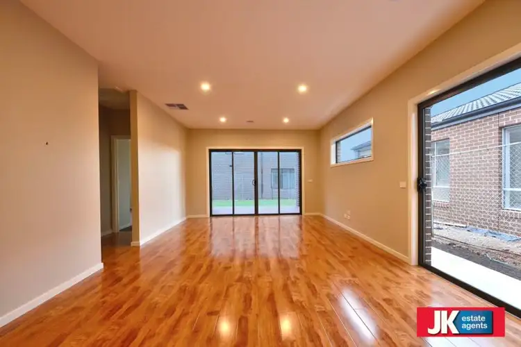 Fifth view of Homely house listing, 152 Hummingbird Boulevard, Tarneit VIC 3029