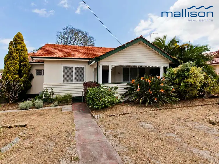 Main view of Homely house listing, 48 Nicholas Crescent, Hilton WA 6163