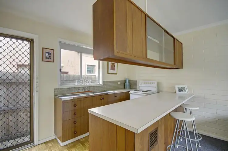 Fifth view of Homely unit listing, 4/198 Aberdeen Street, Geelong West VIC 3218