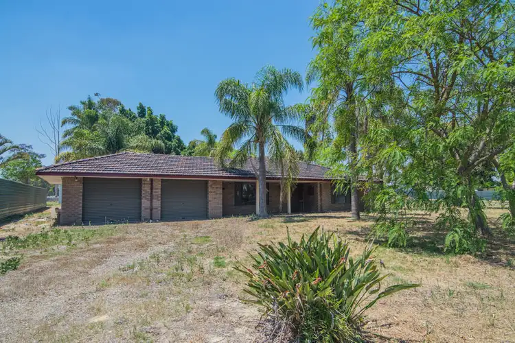 44 Tuart Road, Oakford WA 6121