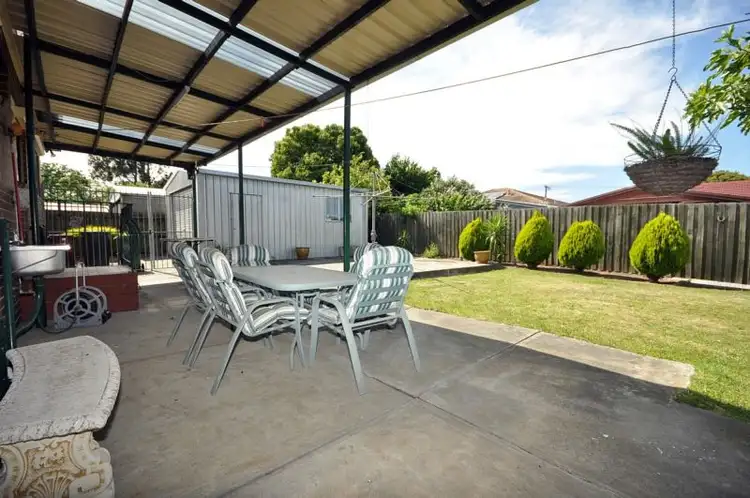 Fifth view of Homely house listing, 7 Genoa Court, Coolaroo VIC 3048