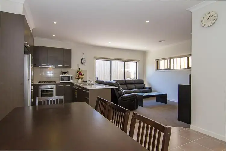 Second view of Homely townhouse listing, 3/20 Screen Street, Frankston VIC 3199