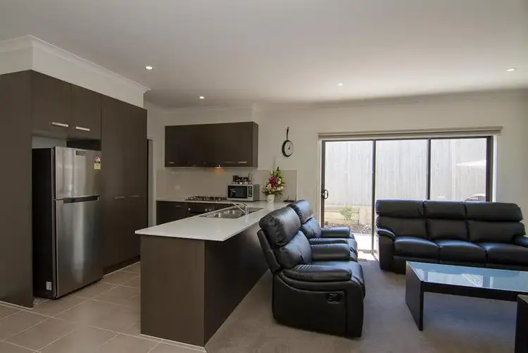 Sixth view of Homely townhouse listing, 3/20 Screen Street, Frankston VIC 3199