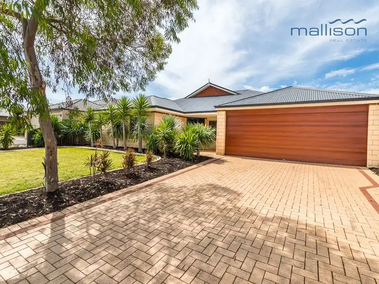 Second view of Homely house listing, 6 Songlark Crescent, Baldivis WA 6171