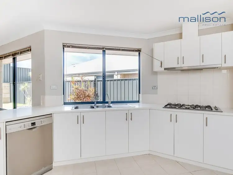 Sixth view of Homely house listing, 6 Songlark Crescent, Baldivis WA 6171