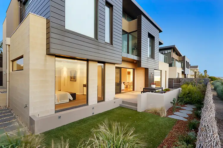 Third view of Homely apartment listing, 2/7 Kara Grove, Aspendale VIC 3195