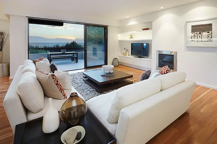 Second view of Homely apartment listing, 2/7 Kara Grove, Aspendale VIC 3195