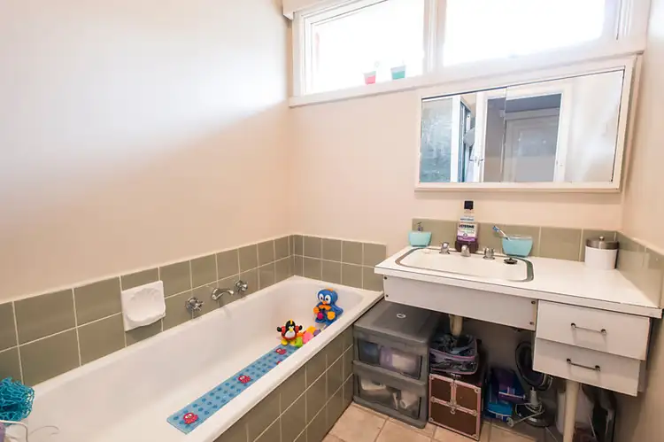 Sixth view of Homely unit listing, 2 Gothic Road, Aspendale VIC 3195