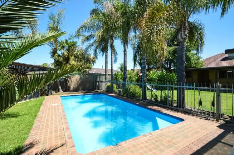 2 Hinchley Street, Wangaratta VIC 3677