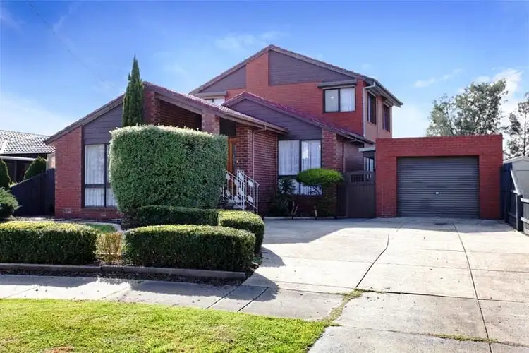 5 Burnleigh Drive, Gladstone Park VIC 3043