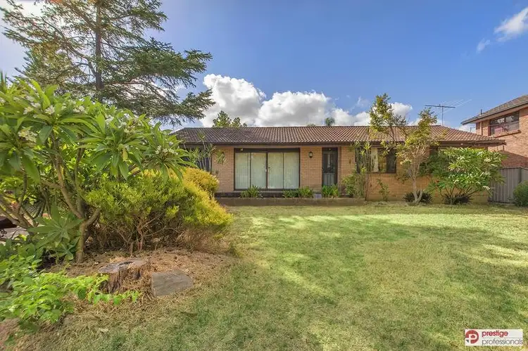 8 Quota Avenue, Chipping Norton NSW 2170