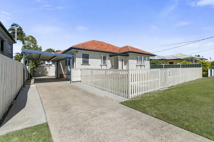 10 Coolibah Street, Silkstone QLD 4304